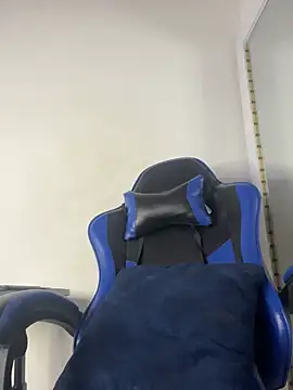 Maddie 7 online show from 04.17.26