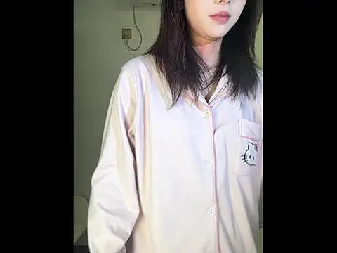 Y--F--LOVE online show from 03.25.26