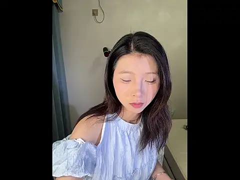 Y--F--LOVE online show from 03.31.26