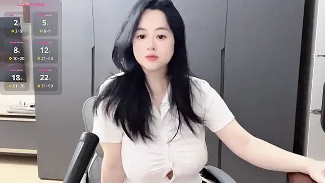 Snapshot of Ab324- chatting on 03.16.26 Ab324- online show from 03.16.26