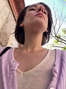 Kamorana online show from 04.05.26