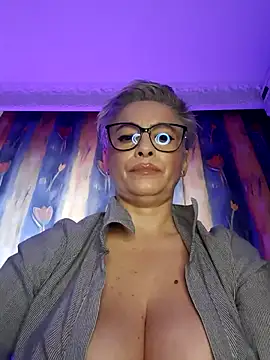 LunaBlaise online show from 02.26.26