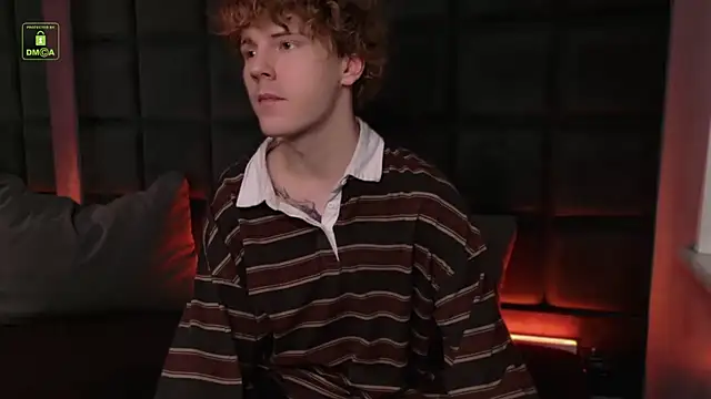 Snapshot of Mickey_Hawk chatting on 03.02.26 Mickey Hawk online show from 03.02.26