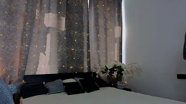 SashaXX  online show from 02.27.26