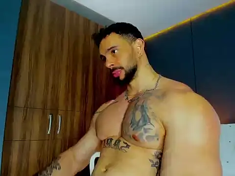 Snapshot of massimo_visconti chatting on 02.28.26 massimo visconti online show from 02.28.26