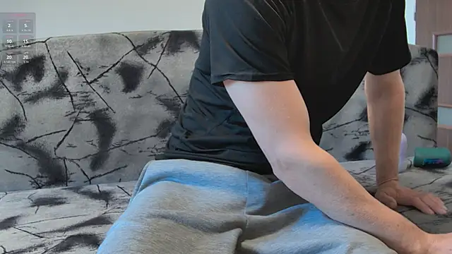 Snapshot of Sokarek chatting on 05.19.26 Sokarek online show from 05.19.26