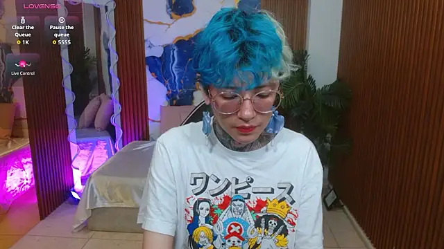 Snapshot of Lyra_tay chatting on 03.12.26 Lyra tay online show from 03.12.26