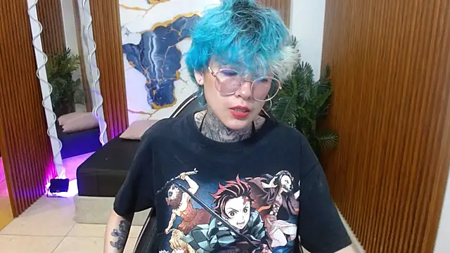 Snapshot of Lyra_tay chatting on 04.23.26 Lyra tay online show from 04.23.26