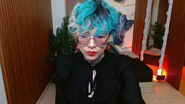 Snapshot of Lyra_tay chatting on 04.24.26 Lyra tay online show from 04.24.26
