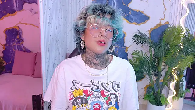 Lyra tay online show from 06.11.26