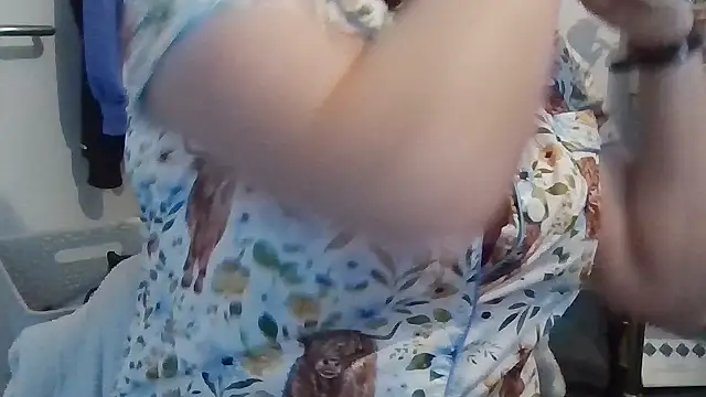 StaceyXOXO online show from 03.07.26