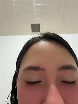 Aliciaa-petite online show from 05.13.26