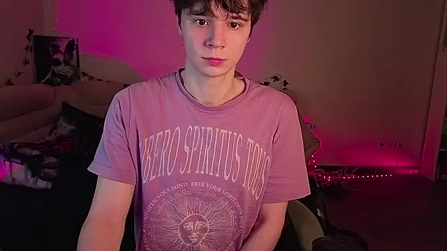 Snapshot of AnthonyCuutie chatting on 02.27.26 AnthonyCuutie online show from 02.27.26