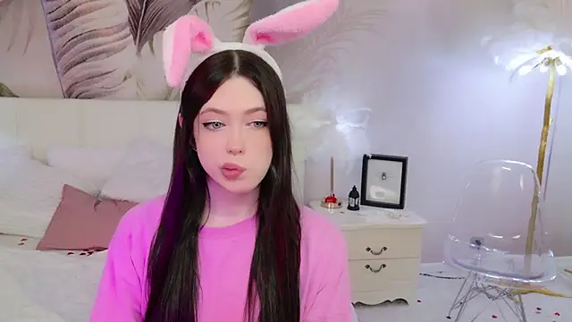 lizzy wells online show from 03.02.26