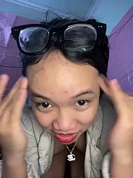 Leeeeiu online show from 03.04.26