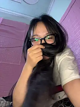 Leeeeiu online show from 03.13.26