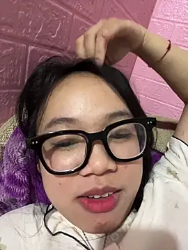 Leeeeiu online show from 04.03.26