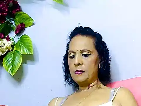 Hot queen58 online show from 05.28.26