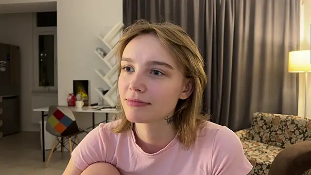 Lolatatee online show from 05.10.26