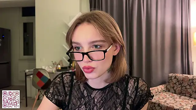 Lolatatee online show from 05.25.26