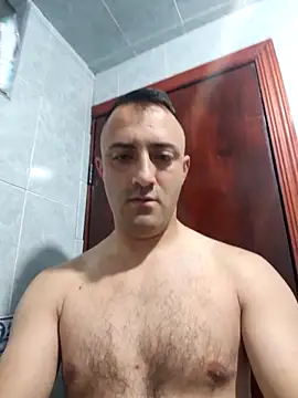 Snapshot of RaphandLey chatting on 03.01.26 RaphandLey online show from 03.01.26