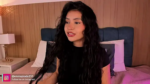 missprada  online show from 04.07.26