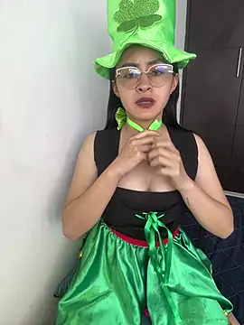 Snapshot of Anni_Rose chatting on 03.15.26 Anni Rose online show from 03.15.26