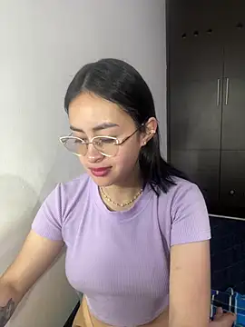 Snapshot of Anni_Rose chatting on 04.04.26 Anni Rose online show from 04.04.26