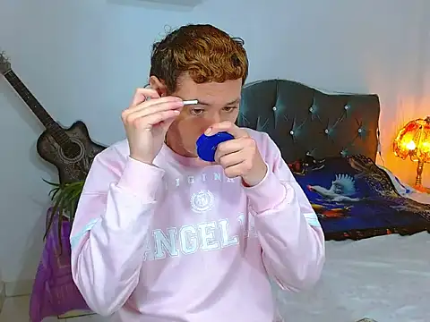  Santi2 online show from 04.20.26