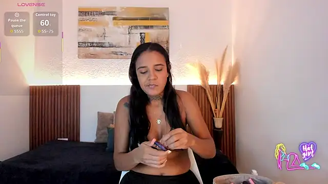 Tiana Glow2 online show from 07.09.26