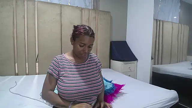 Snapshot of vanessarodriguez69 chatting on 06.05.26 vanessarodriguez69 online show from 06.05.26
