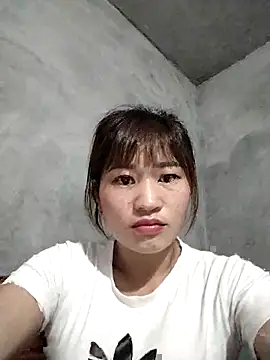 Lilinn  online show from 04.12.26