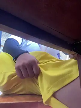 hoang15075 online show from 04.21.26