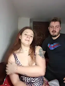 Snapshot of Thehoneyduo chatting on 03.01.26 Thehoneyduo online show from 03.01.26