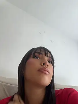Snapshot of Mia-villalobos chatting on 07.08.26 Mia-villalobos online show from 07.08.26