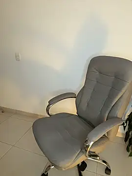 Lisabrown 23 online show from 03.09.26