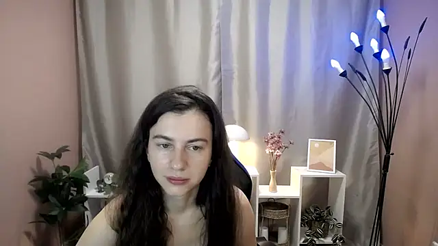Snapshot of MistyBree chatting on 07.11.26 MistyBree online show from 07.11.26