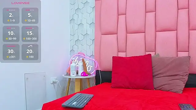 ashlleyray online show from 06.01.26