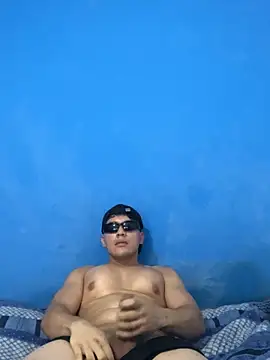 Snapshot of turromisterioso chatting on 02.28.26 turromisterioso online show from 02.28.26