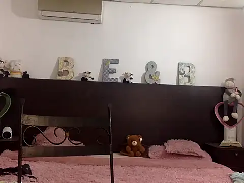 mommy-Milf online show from 03.03.26