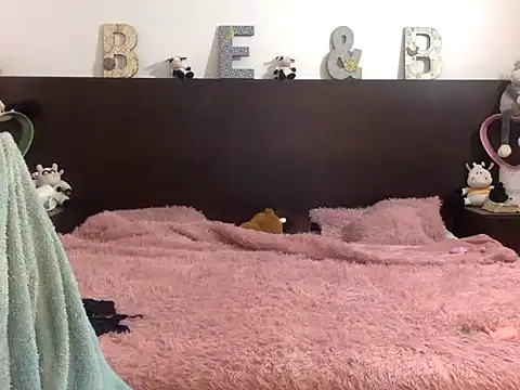 mommy-Milf online show from 03.25.26