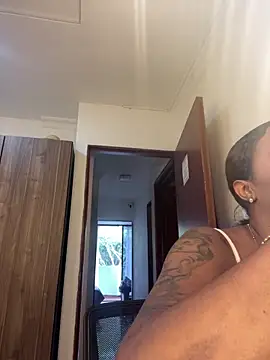 Emi rousse online show from 04.07.26