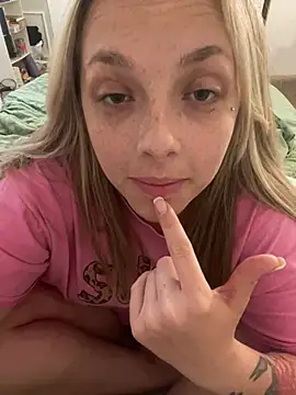 imkhloe online show from 04.13.26