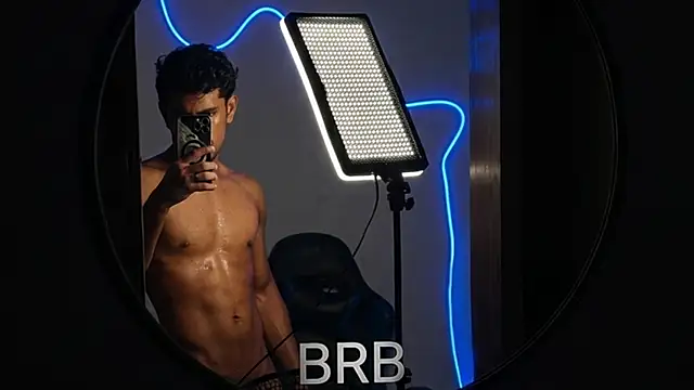 Snapshot of jossi12345j chatting on 03.25.26 jossi12345j online show from 03.25.26