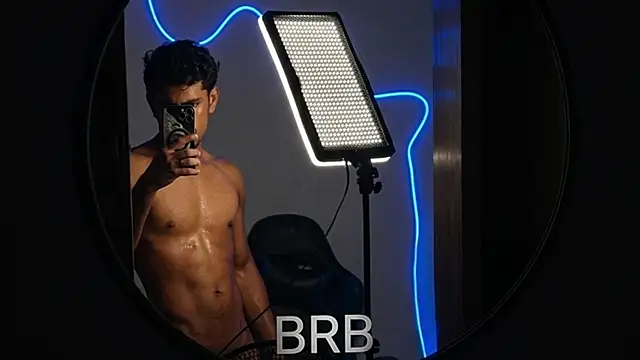 Snapshot of jossi12345j chatting on 03.31.26 jossi12345j online show from 03.31.26