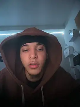 Snapshot of 1lwkey chatting on 03.02.26 1lwkey online show from 03.02.26