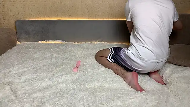 Barbara Mur online show from 04.19.26