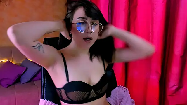 Snapshot of MaryTeaseX chatting on 03.02.26 MaryTeaseX online show from 03.02.26