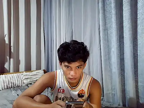 Snapshot of marksurelyhard chatting on 03.02.26 marksurelyhard online show from 03.02.26