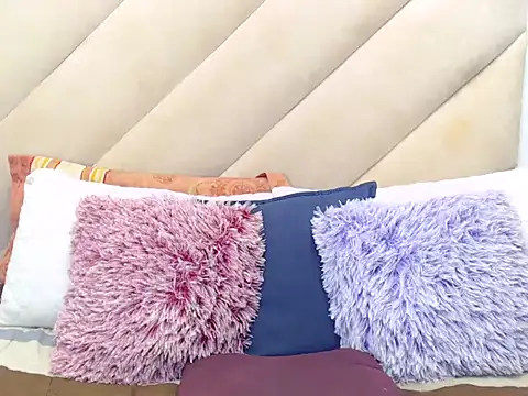 TokyoXXX online show from 04.02.26